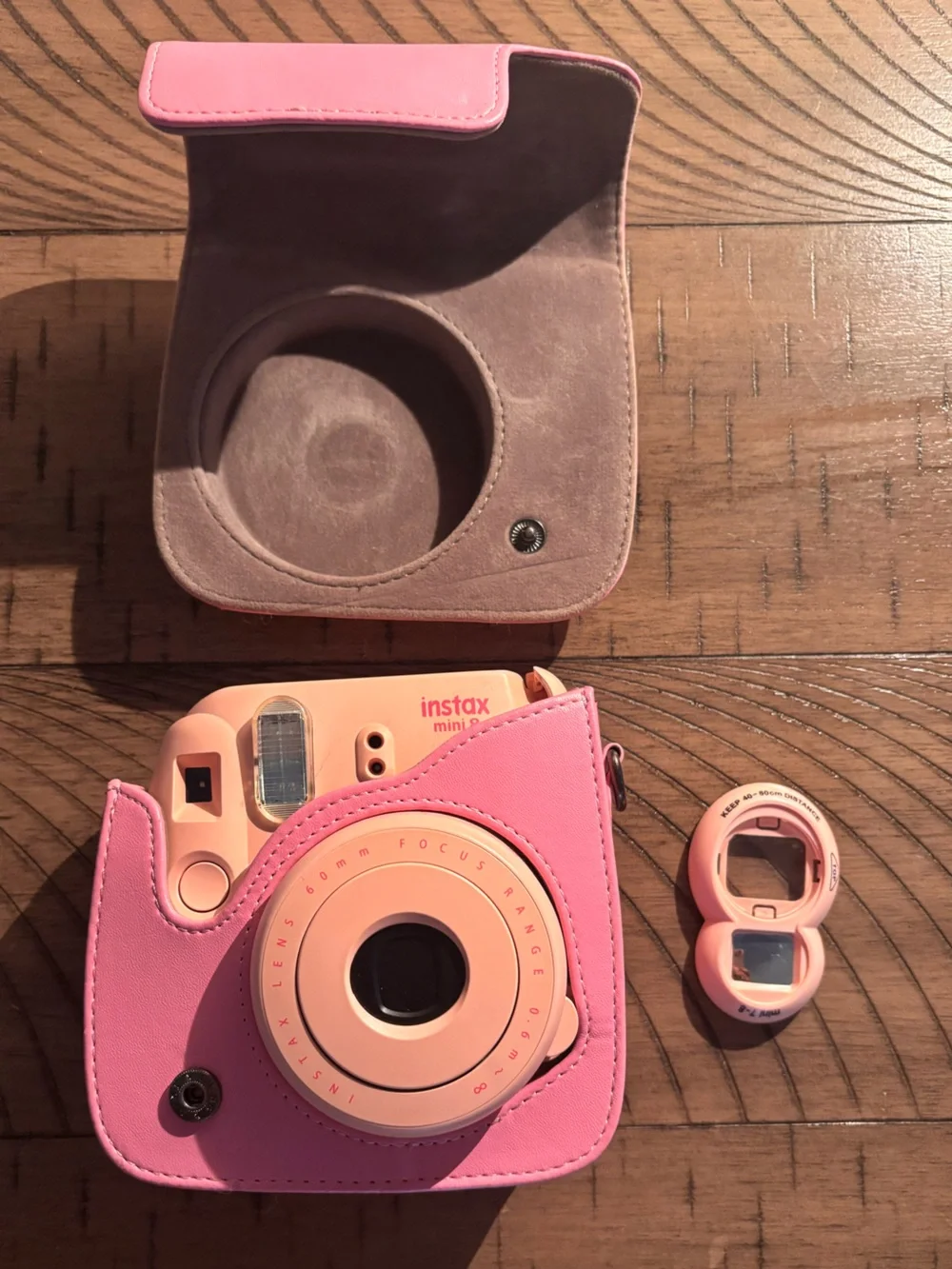 Fujifilm mini 8 Pink Instant Camera with Case and Selfie Lense